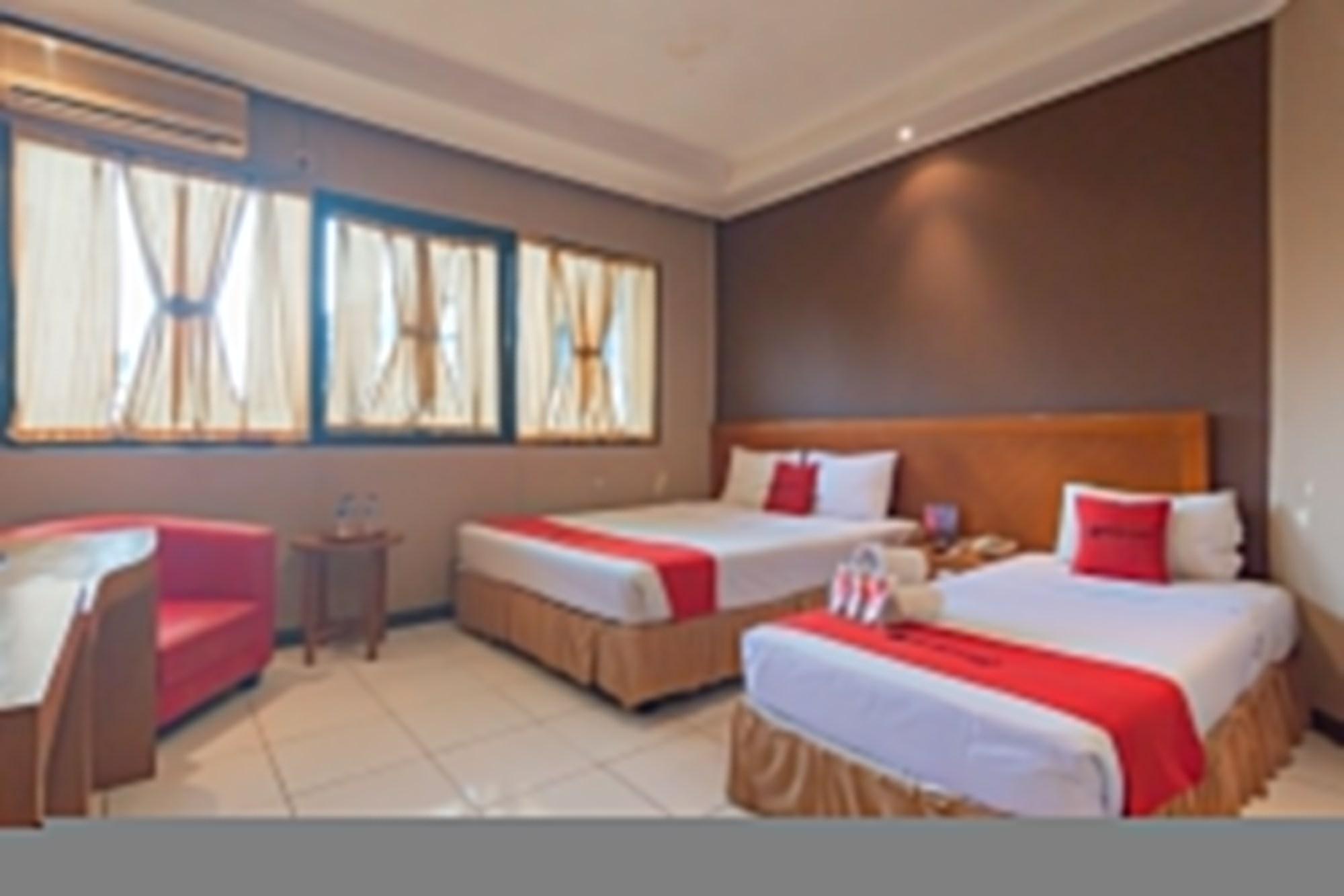 Reddoorz Plus @ Sukamulya Pasteur 2 Bandung Kültér fotó