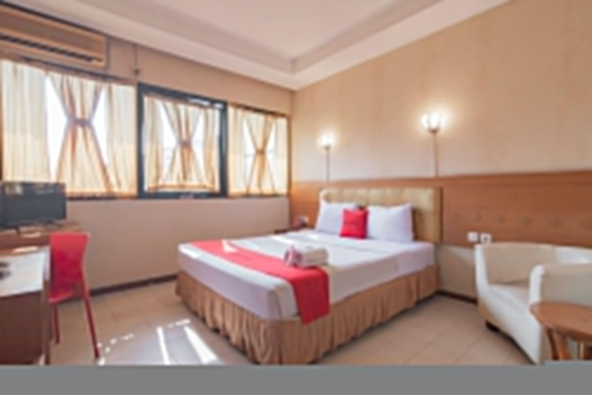Reddoorz Plus @ Sukamulya Pasteur 2 Bandung Kültér fotó