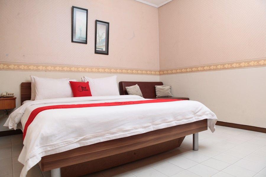 Reddoorz Plus @ Sukamulya Pasteur 2 Bandung Kültér fotó
