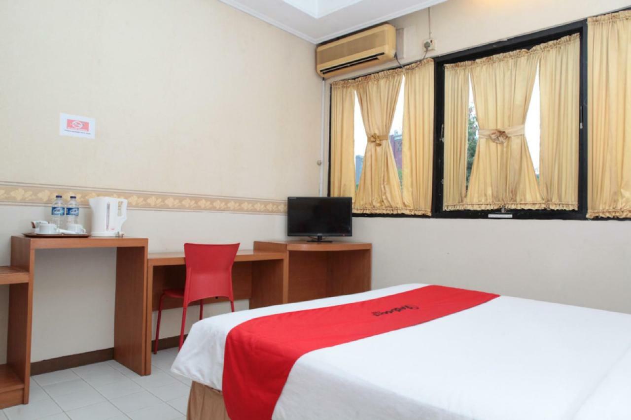 Reddoorz Plus @ Sukamulya Pasteur 2 Bandung Kültér fotó